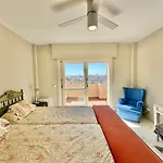 Villa Los Lirios - EaW Homes