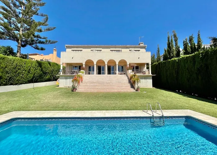 Villa Los Lirios - EaW Homes