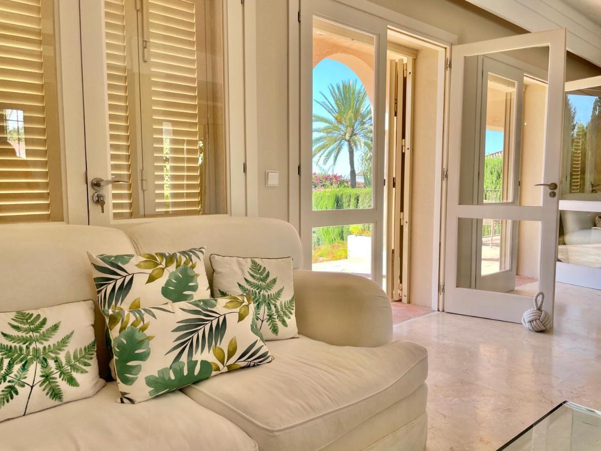 Lirios - Eaw Homes Villa